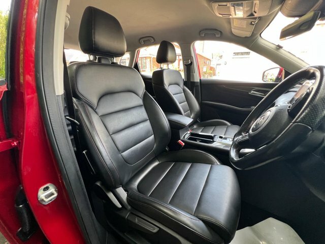 MG HS 2023 1.5 T-gdi Excite Dct Euro 6 Ss Red #4