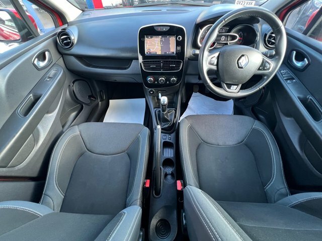 Renault Clio 2017 1.5 Dci Dynamique Nav Euro 6 Ss Red #3