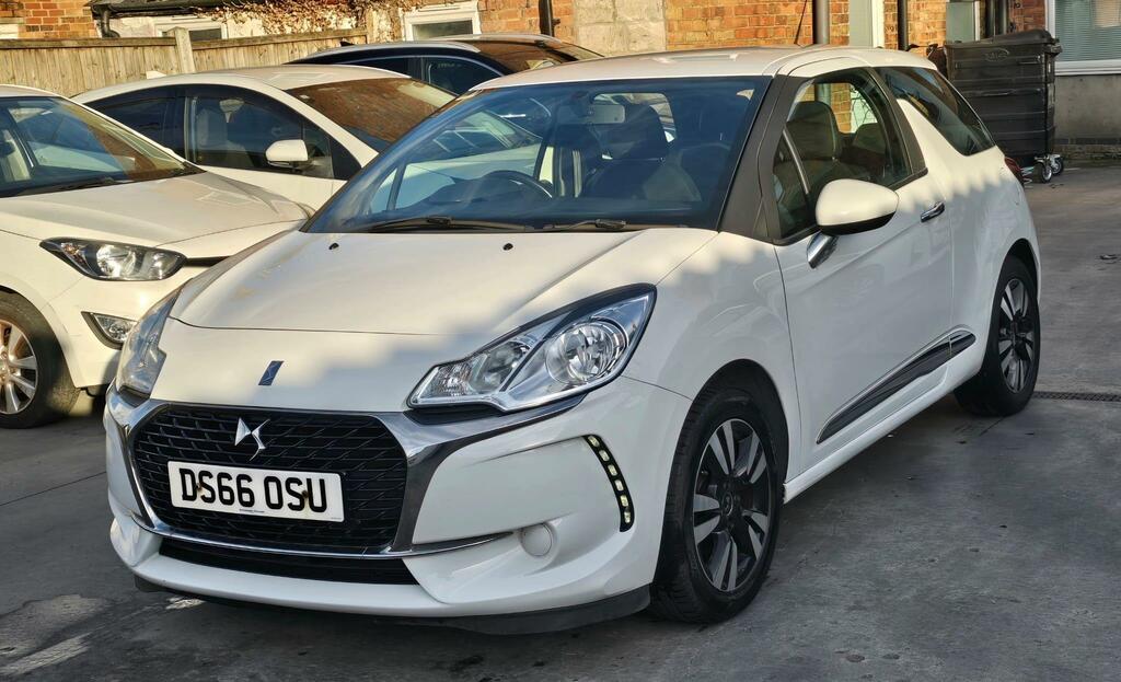DS DS 3 Hatchback White #3
