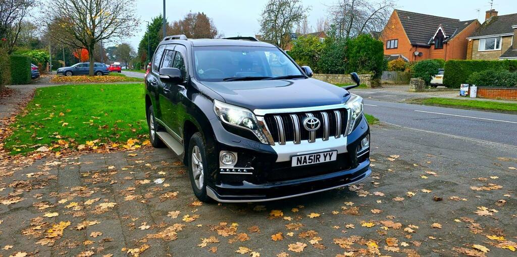 Toyota Land Cruiser Prado Tx Black #3