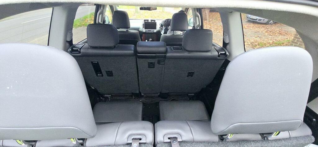 Toyota Land Cruiser 3.0 D-4d Icon 7 Seats Grey #26