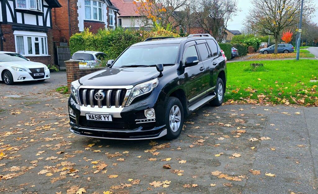 Toyota Land Cruiser Prado Tx Black #2