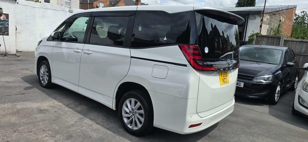 Toyota Noah 1.8 Hybrid 202222 7 Seats Mpv Ulez Free Fre Black #19