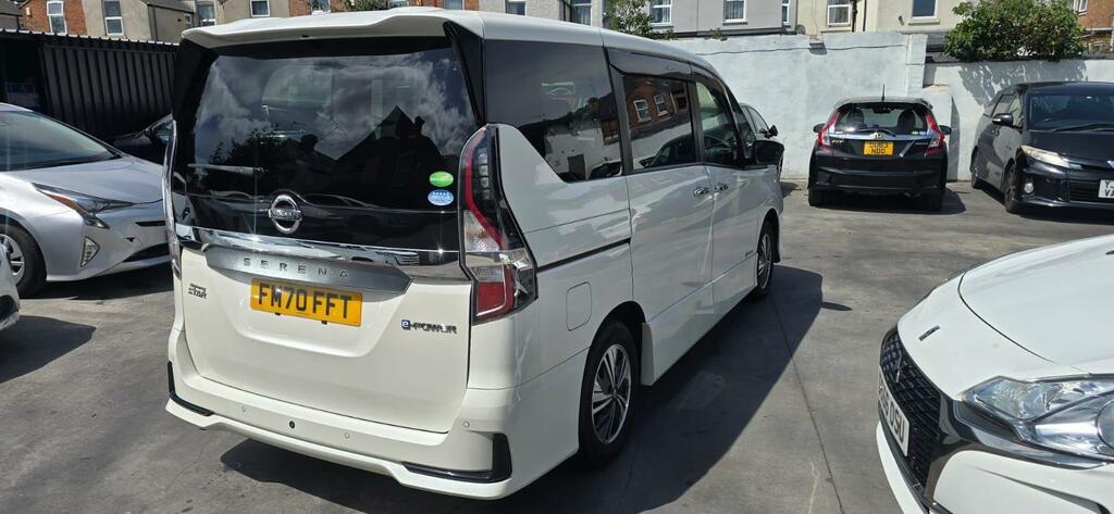 Nissan Serena 2.0 Hybrid 7 Seater Top Spec Silver #10