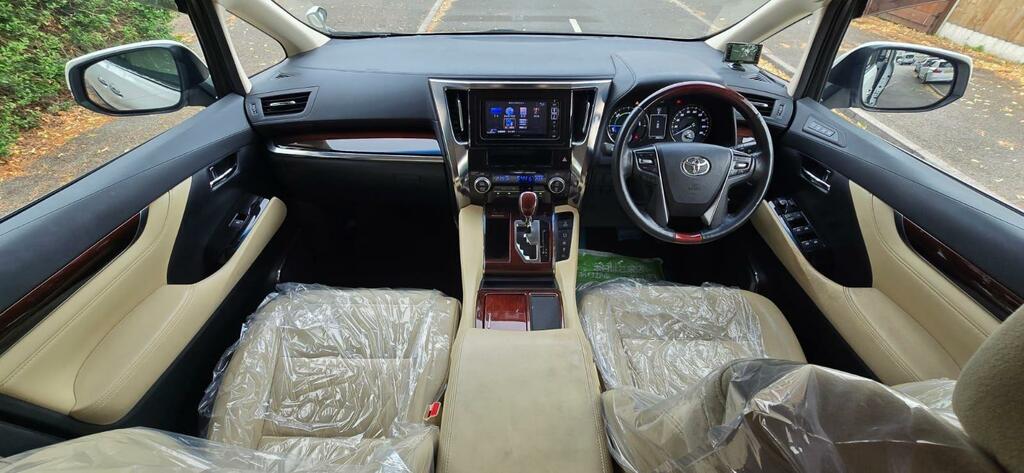 Toyota Alphard 2.5 Hybrid Cvt 8 Seats 240Z Prime Selection Silver #41