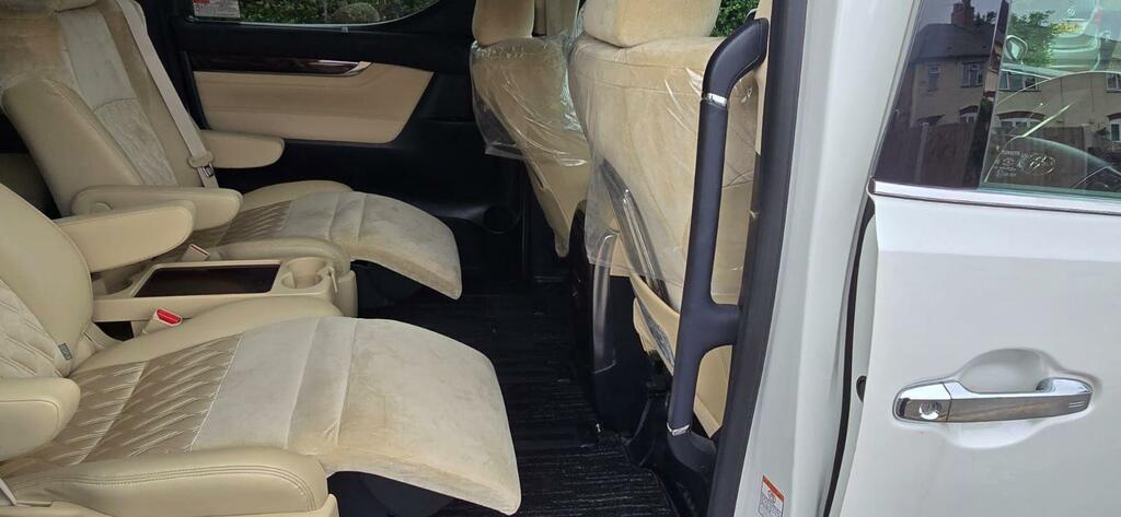 Toyota Alphard 2.5 Hybrid Cvt 8 Seats 240Z Prime Selection Silver #33