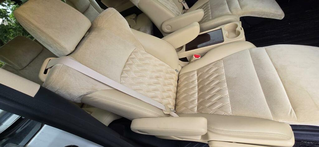 Toyota Alphard 2.5 Hybrid Cvt 8 Seats 240Z Prime Selection Silver #24