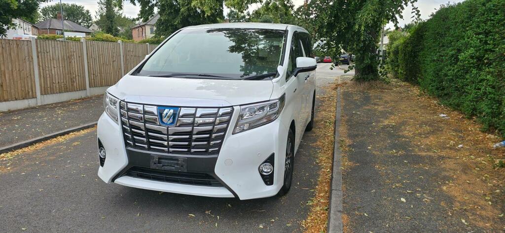 Toyota Alphard Hybrid White #3