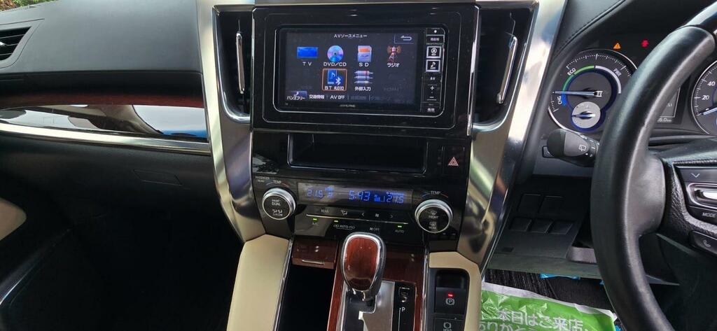 Toyota Alphard 2.5 Hybrid Cvt 8 Seats 240Z Prime Selection Silver #43