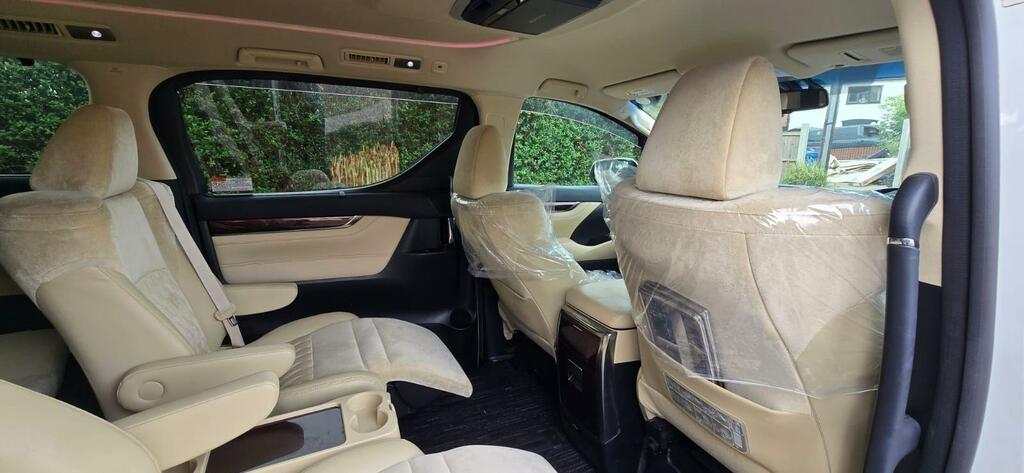 Toyota Alphard 2.5 Hybrid Cvt 8 Seats 240Z Prime Selection Silver #28