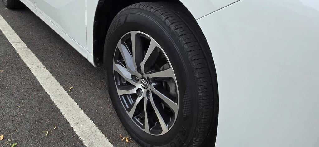 Toyota Alphard 2.5 Hybrid Cvt 8 Seats 240Z Prime Selection Silver #21