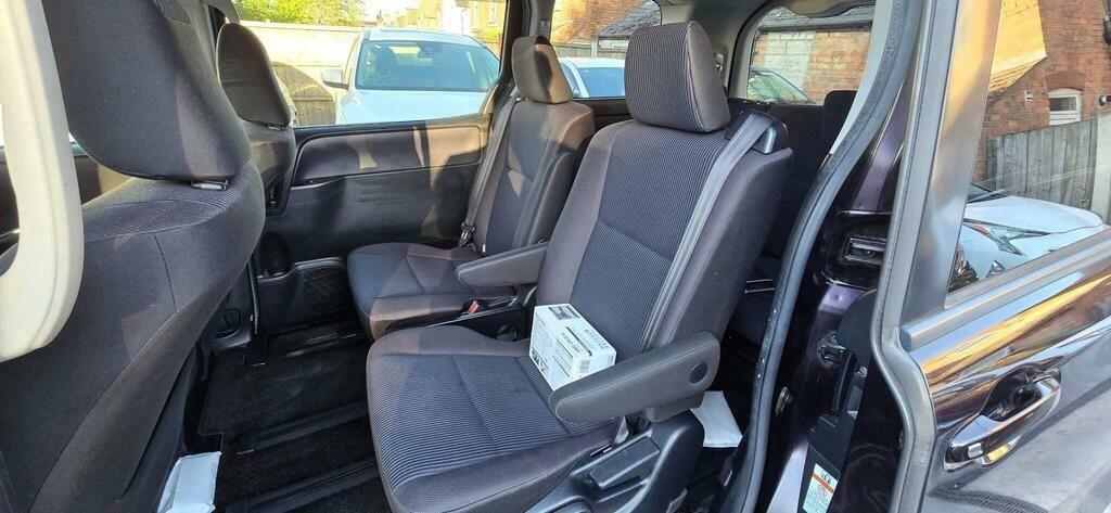 Toyota Noah Toyota Noah Hybrid Wheelchair Accesibile 7Sea Silver #16