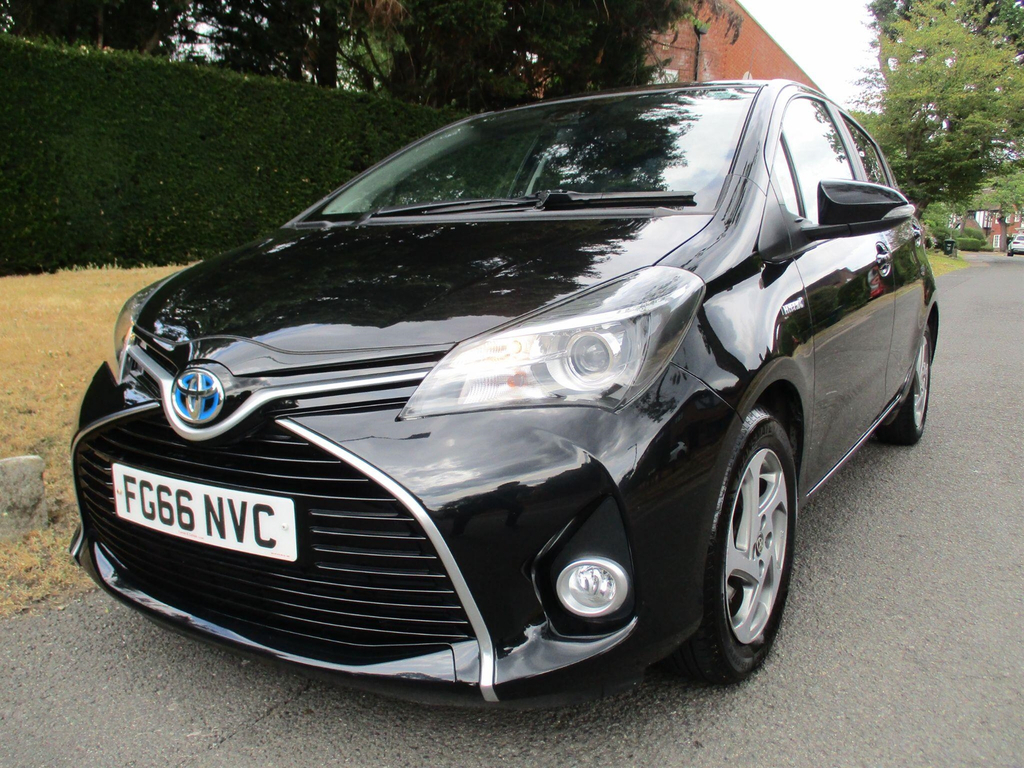 Toyota Yaris 1.5 Vvt-h Icon E-cvt Euro 6 Safety Sense 