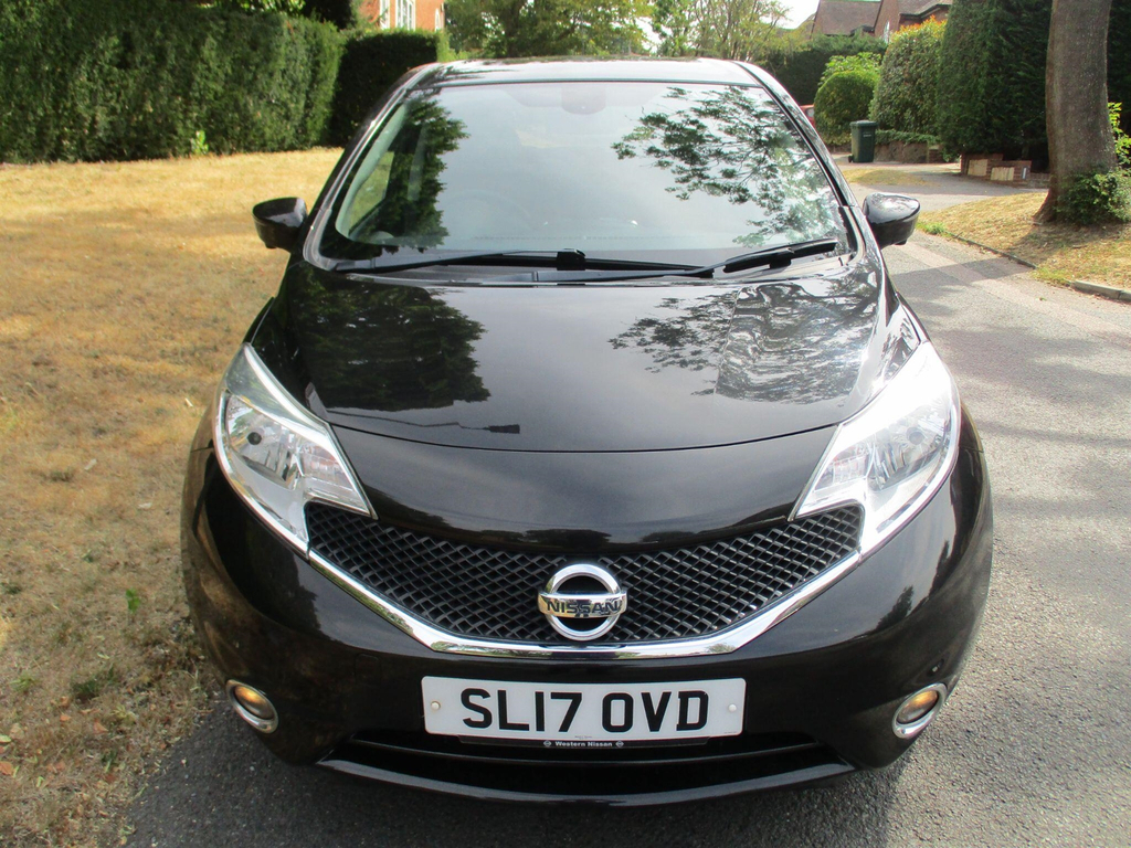 Nissan Note 1.2 Acenta Premium Hatchback Eur Red #8