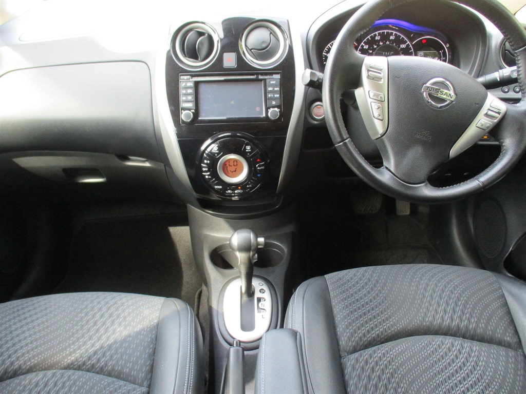 Nissan Note 1.2 Acenta Premium Hatchback Eur Red #18