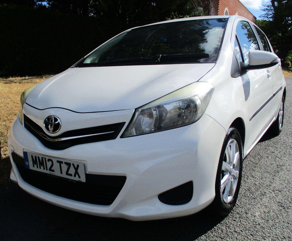 Toyota Yaris 1.33 Dual Vvt-i Tr Multidrive S Euro 5 White