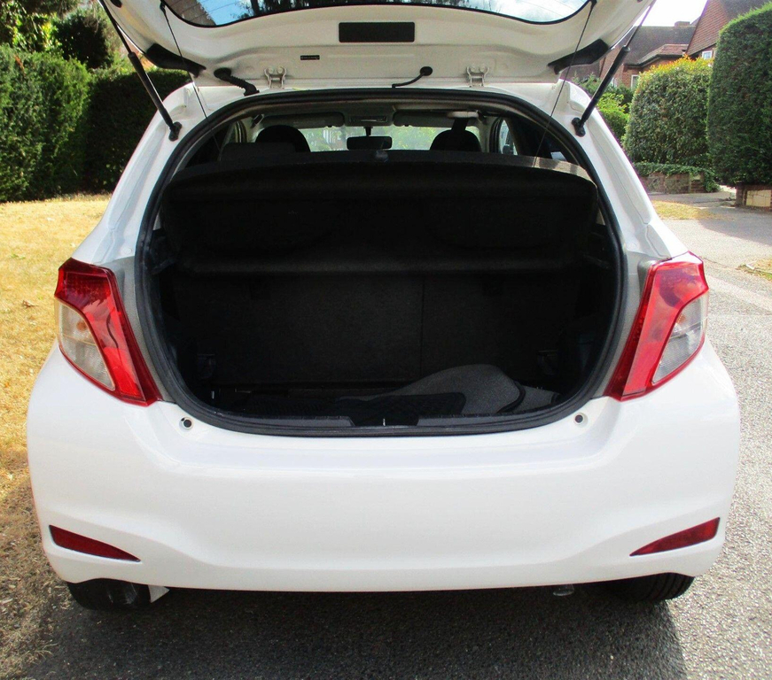 Toyota Yaris Hatchback White #18