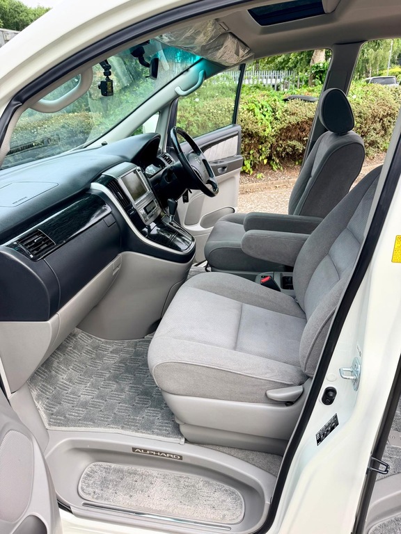 Toyota Alphard Silver Silver #14