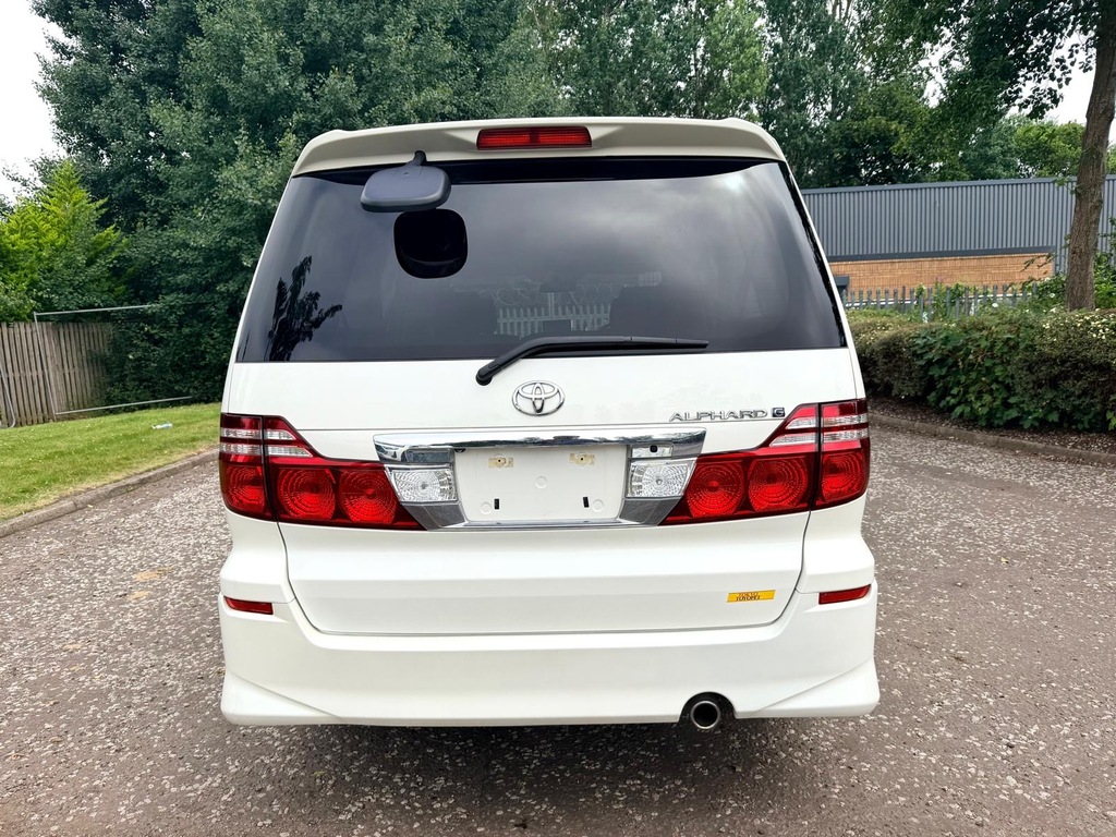 Toyota Alphard Fresh Import G Edition 2.4 8 Seats Mpv White #5
