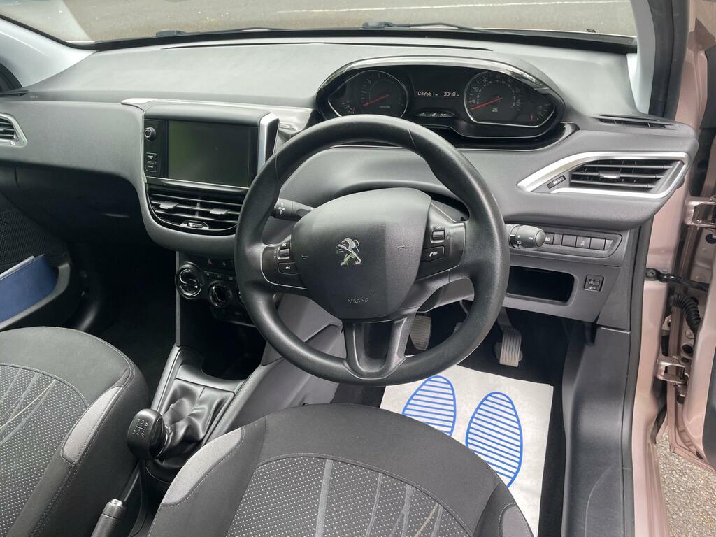 Peugeot 208 1.6 E-hdi Style Euro 5 Ss White #15