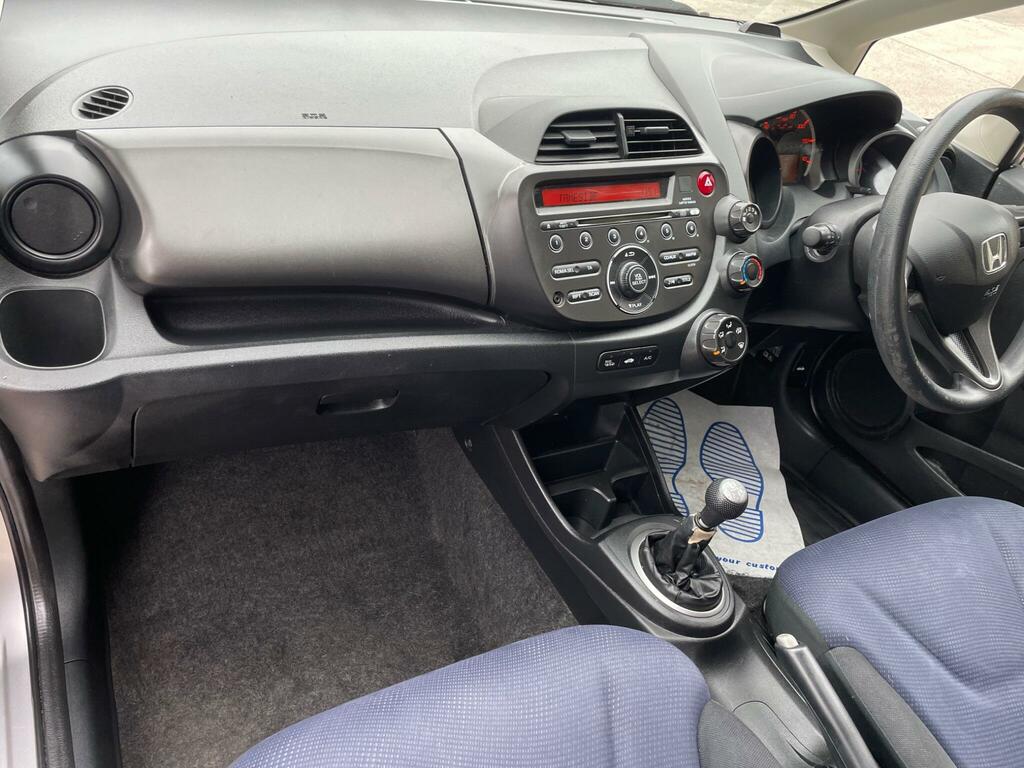 Honda Jazz 1.3 I-vtec Es 98 Bhp Brown #13