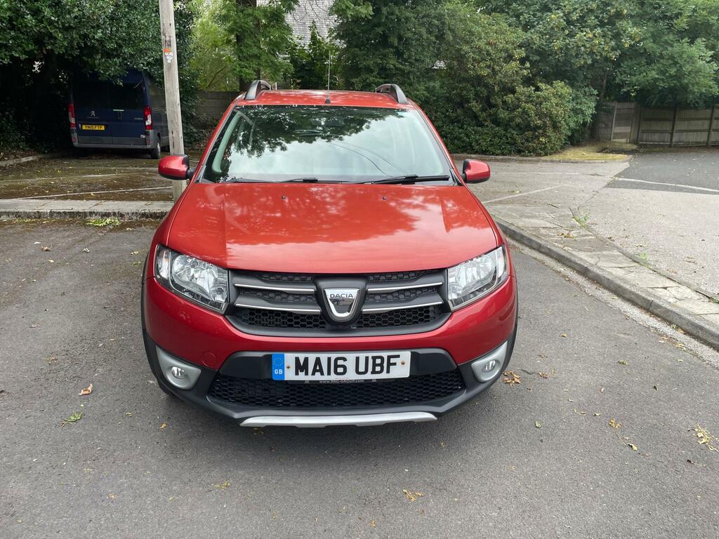 Dacia Sandero Stepway Laureate Red #2
