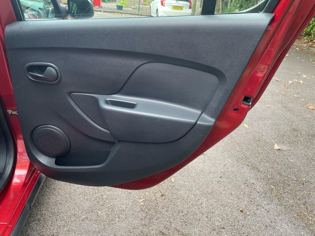 Dacia Sandero Stepway Hatchback 0.9 Tce Laureate Euro 6 Ss 2016 White #31