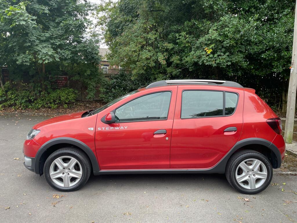 Dacia Sandero Stepway Hatchback 0.9 Tce Laureate Euro 6 Ss 2016 White #9