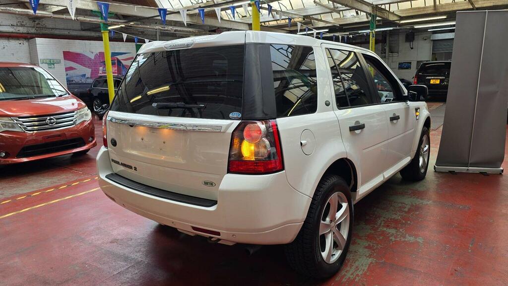 Land Rover Freelander 2 3.2 Awd Leather Camera White #3