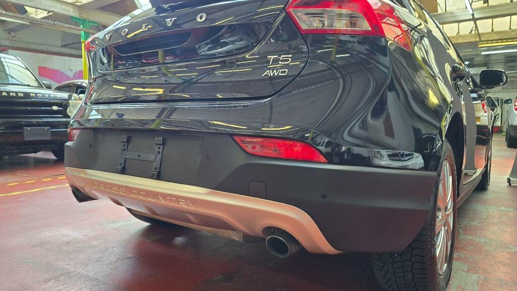 Volvo V40 Cross Country Lux Nav Brown #28
