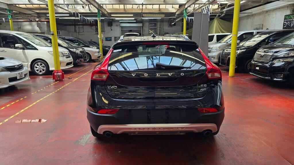 Volvo V40 Cross Country Lux Nav Brown #25