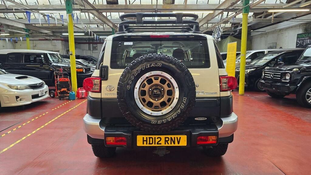 Toyota FJ Cruiser 4.0 L 4.0 V6 4X4 Suv Right Hand Drive Black #38