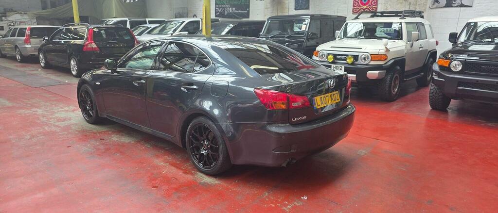 Lexus IS 2.5 250 Se-l Grey #4