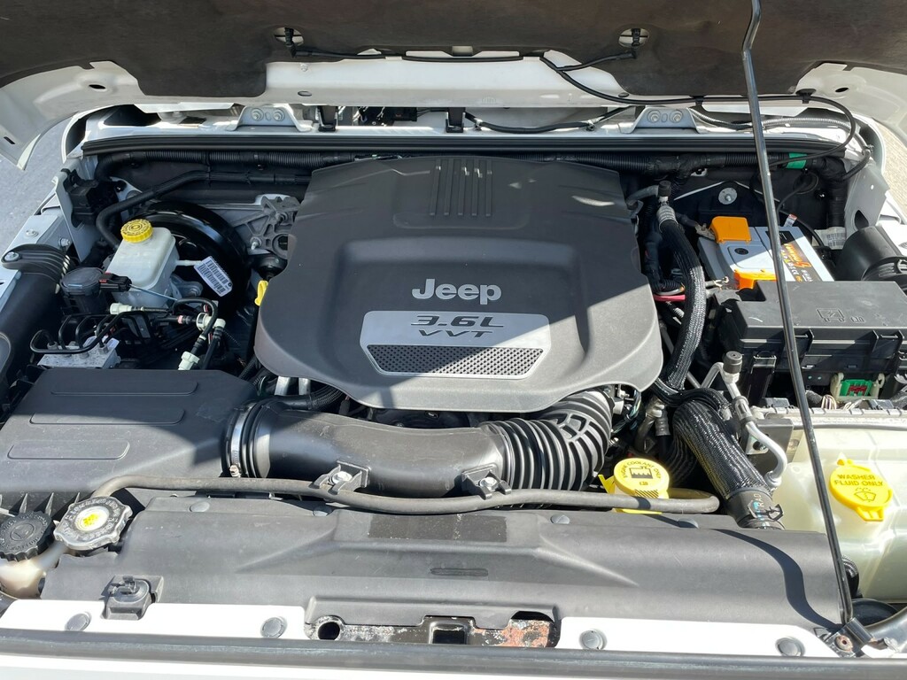 Jeep Wrangler Crd Sahara Black #61