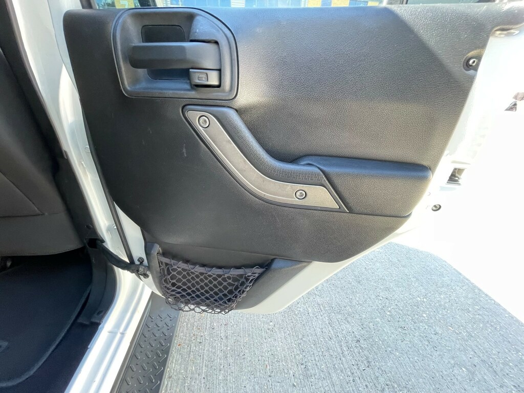 Jeep Wrangler Crd Sahara Black #50