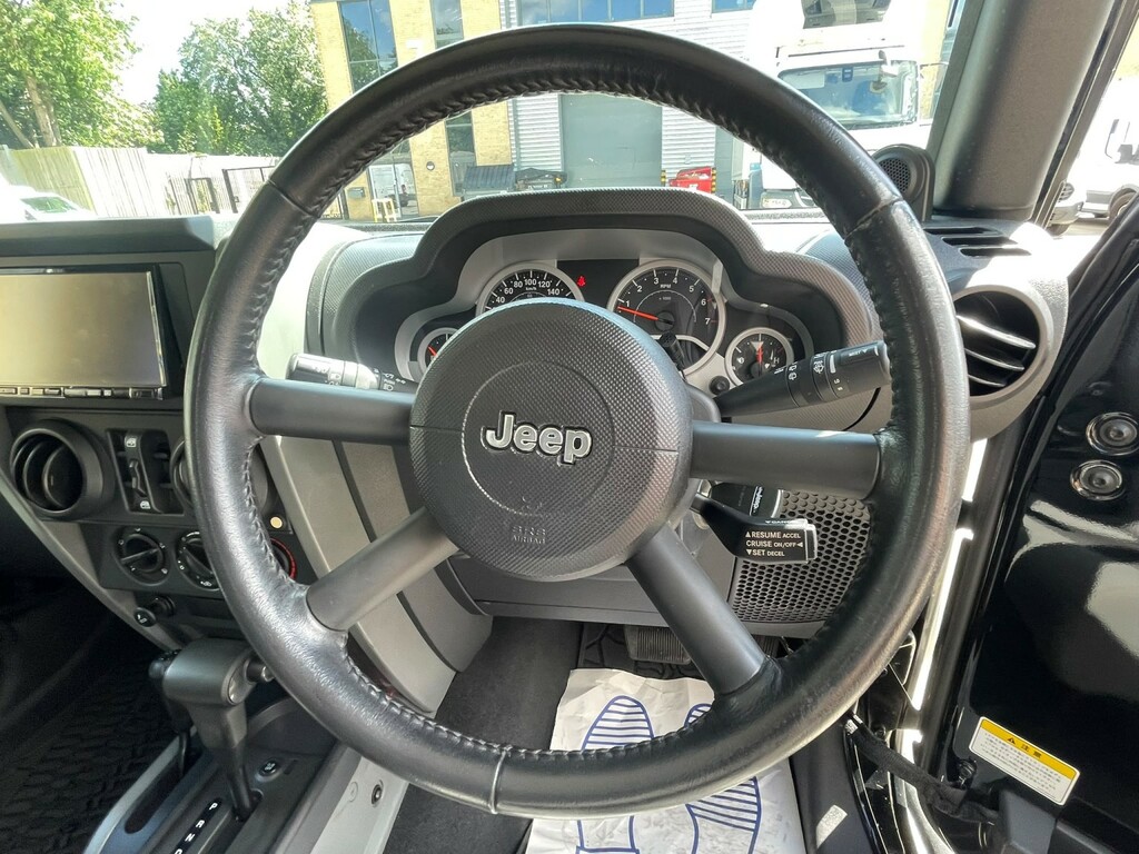 Jeep Wrangler Convertible 2.8 Crd Ultimate Soft Top 4X4 201 Black #41