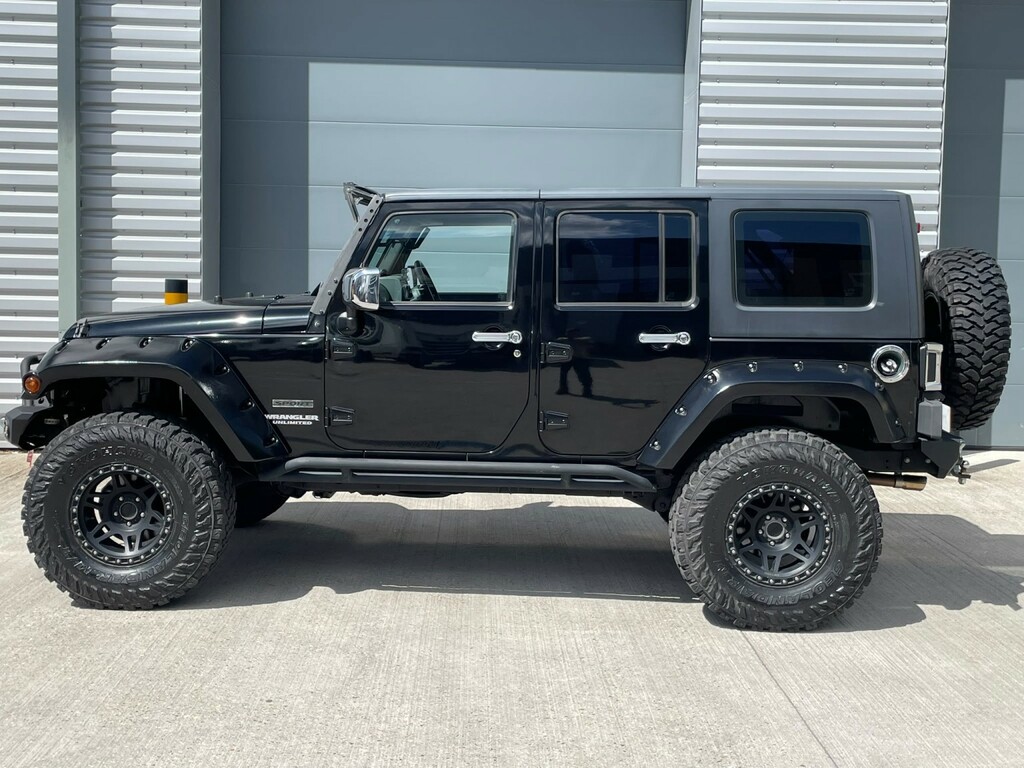 Jeep Wrangler Convertible 2.8 Crd Ultimate Soft Top 4X4 201 Black #39