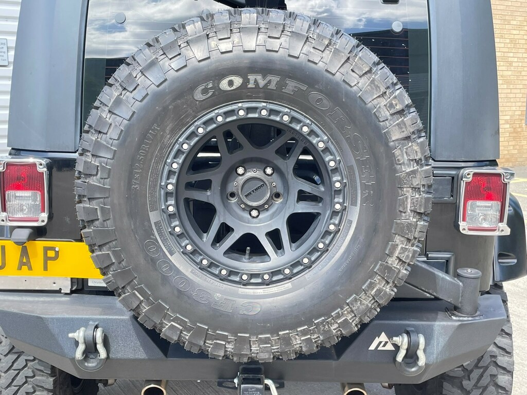 Jeep Wrangler Convertible 2.8 Crd Ultimate Soft Top 4X4 201 Black #28