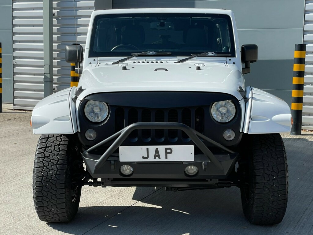 Jeep Wrangler 3.6 V6 Sahara Sport Convertible With Har White #4
