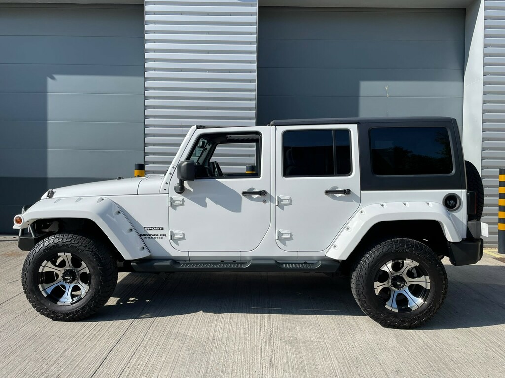 Jeep Wrangler Crd Overland U10002673 White #35