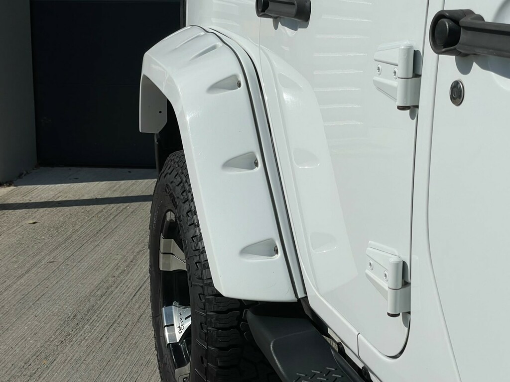 Jeep Wrangler Crd Overland U10002673 White #11