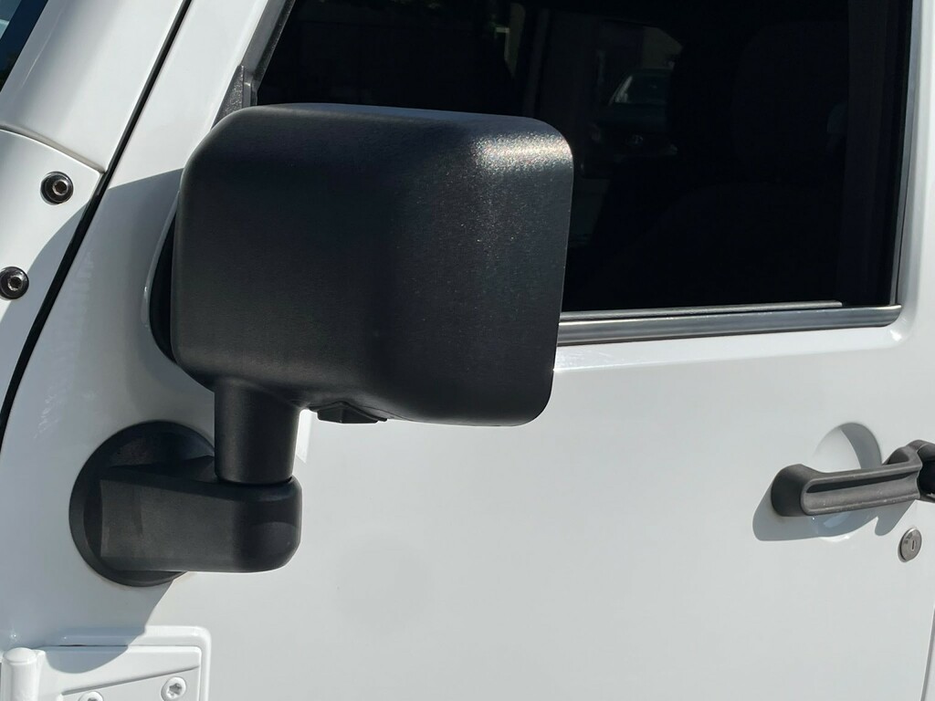 Jeep Wrangler Crd Overland U10002673 White #36
