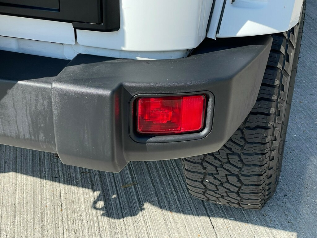 Jeep Wrangler Crd Overland U10002673 White #28