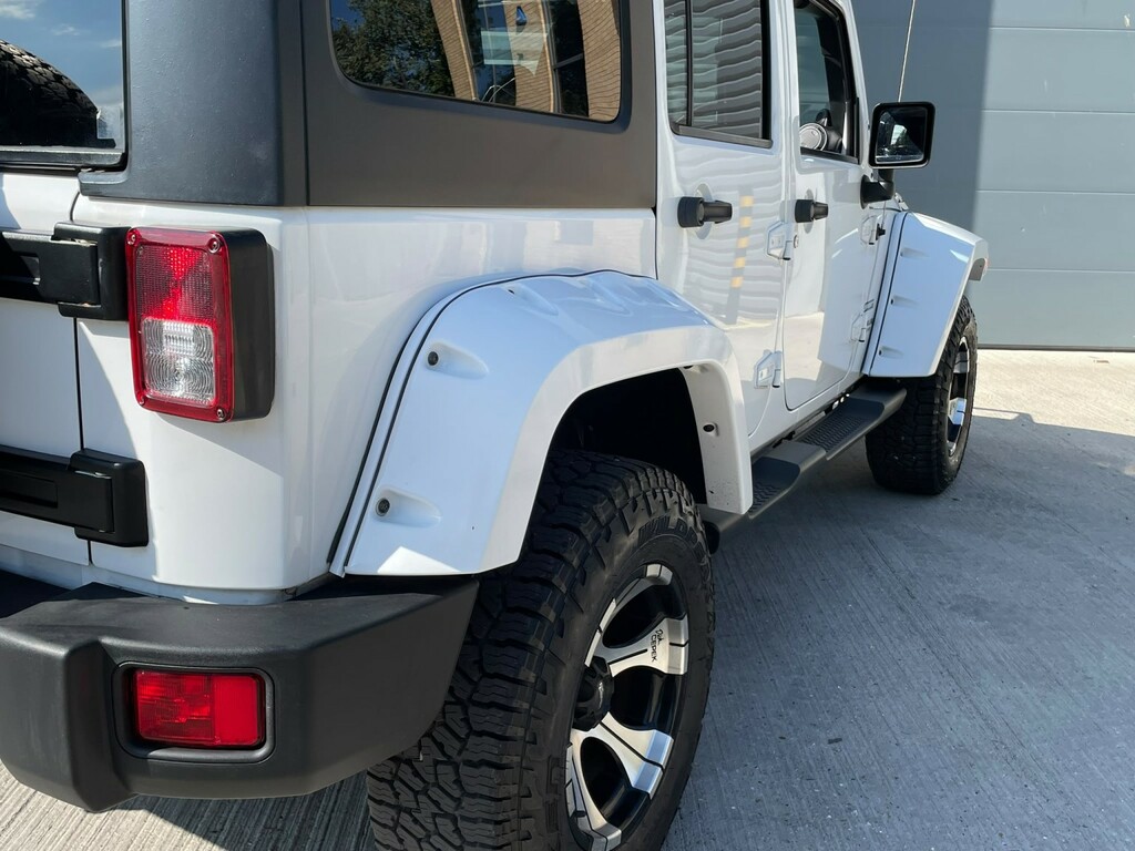 Jeep Wrangler Crd Overland U10002673 White #21