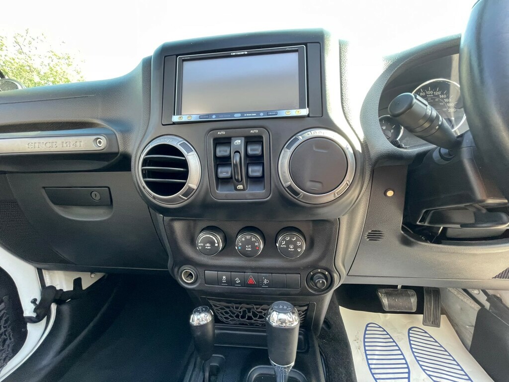 Jeep Wrangler Crd Overland U10002673 White #51