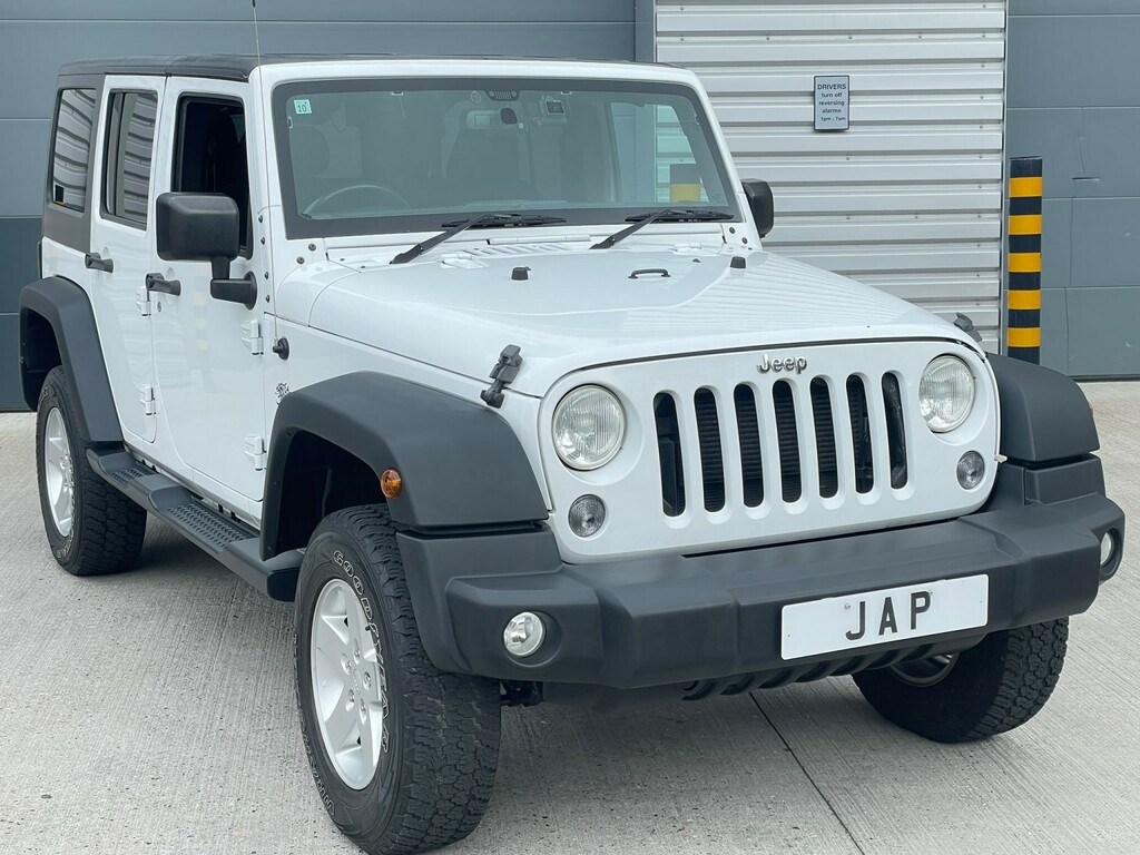 Jeep Wrangler 3.6 V6 Sahara Sport Convertible With Har White #5
