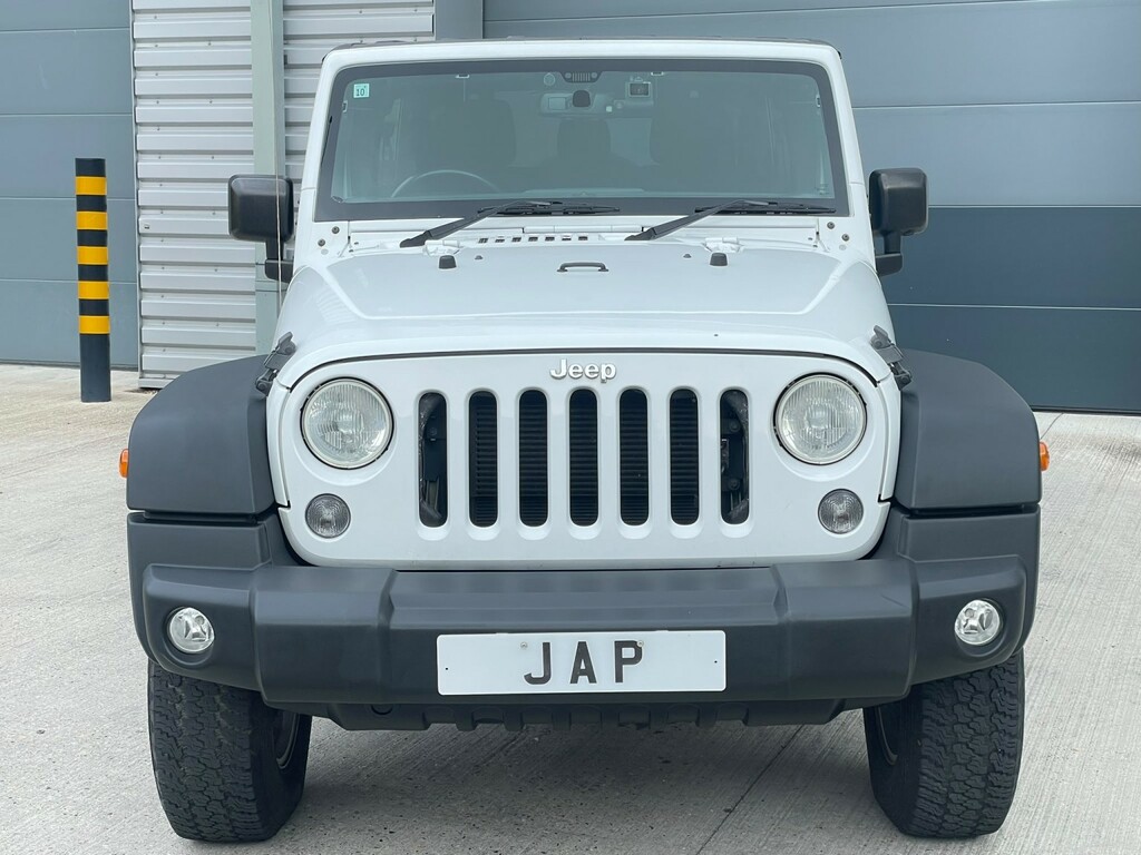 Jeep Wrangler 3.6 V6 Sahara Sport Convertible With Har White #3