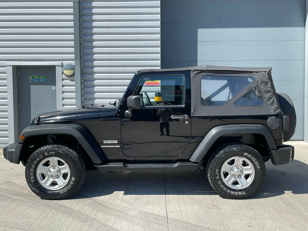 Jeep Wrangler 3.8 V6 Sport Red #33