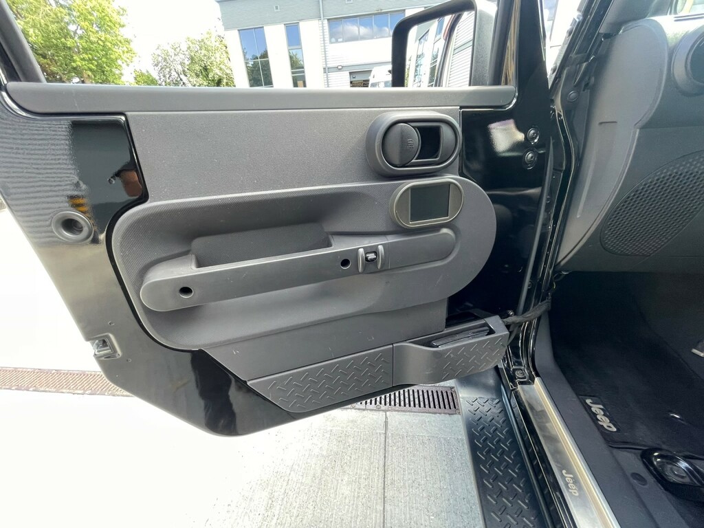Jeep Wrangler 2.8 Crd Sahara Soft Top 4X4 Silver #61