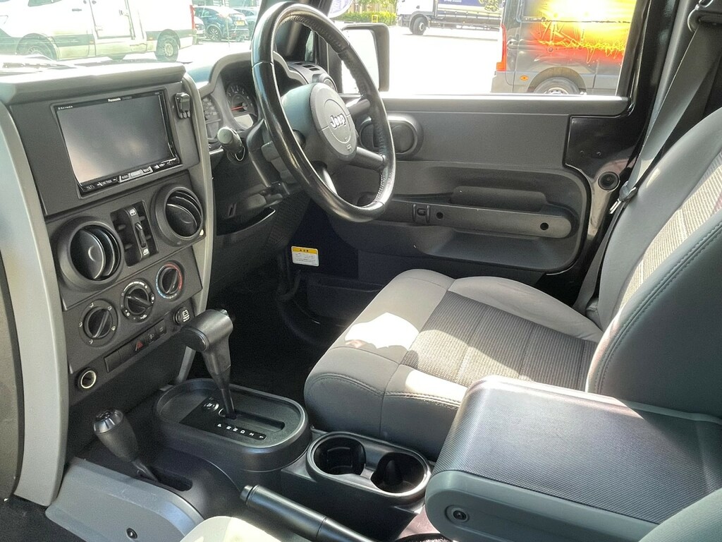 Jeep Wrangler 2.8 Crd Sahara Soft Top 4X4 Silver #64